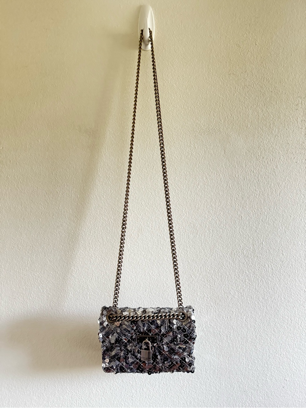 Kurt Geiger London Silver Sequin Chain Brixton Convertible Shoulder Bag - Picture 2 of 9